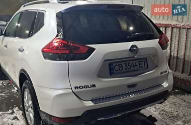 Внедорожник / Кроссовер Nissan Rogue 2017 в Чернигове
