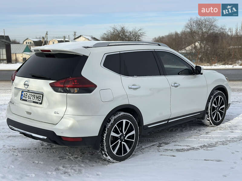 Внедорожник / Кроссовер Nissan Rogue 2018 в Виннице