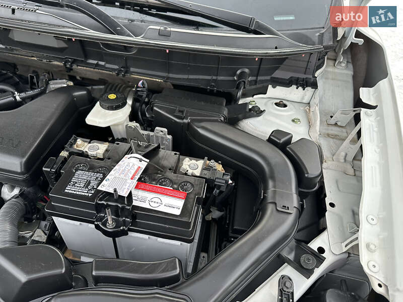 Внедорожник / Кроссовер Nissan Rogue 2018 в Виннице