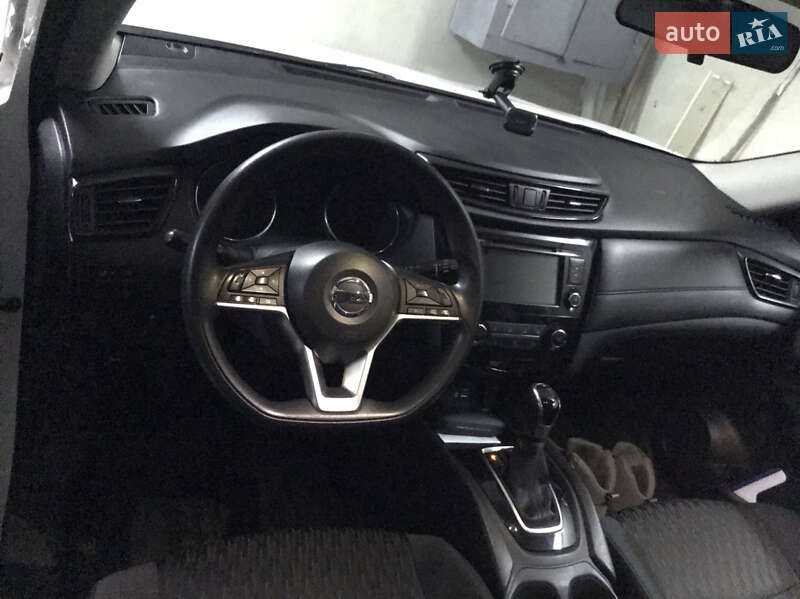Внедорожник / Кроссовер Nissan Rogue 2017 в Львове фото 4 Внедорожник / Кроссовер Nissan Rogue 2017 в Львове