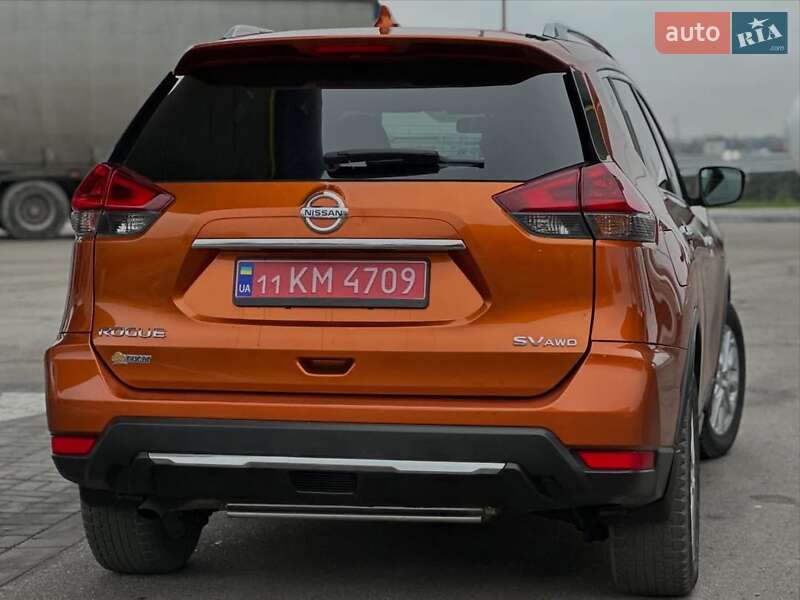 Внедорожник / Кроссовер Nissan Rogue 2018 в Днепре