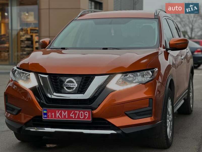 Внедорожник / Кроссовер Nissan Rogue 2018 в Днепре