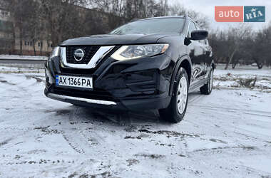Позашляховик / Кросовер Nissan Rogue 2018 в Харкові