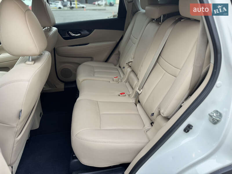 Внедорожник / Кроссовер Nissan Rogue 2019 в Одессе