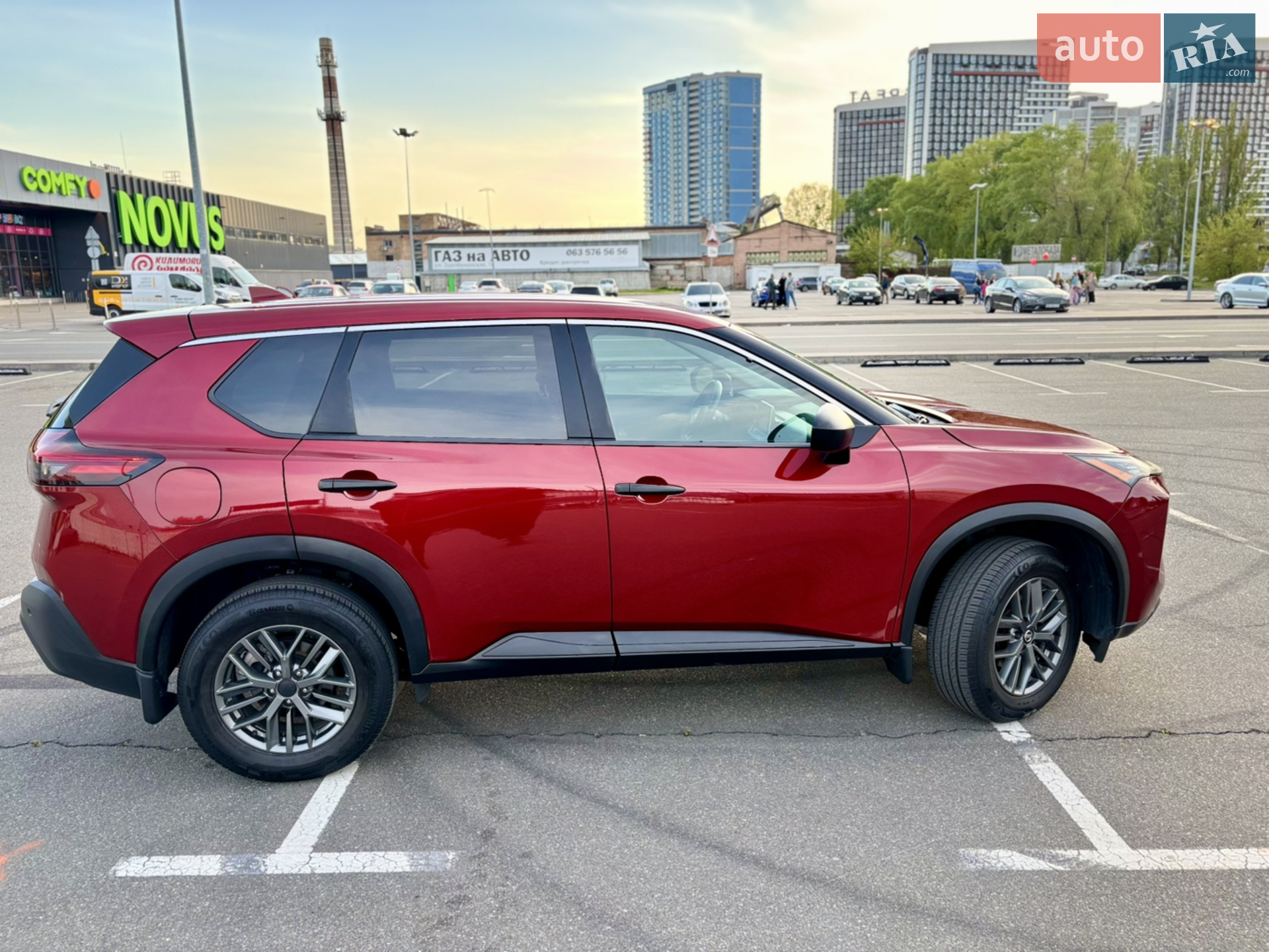 2021 Nissan Rogue - мініатюра 8