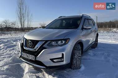Внедорожник / Кроссовер Nissan Rogue 2019 в Харькове
