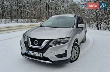 Позашляховик / Кросовер Nissan Rogue 2018 в Новому Яричеві
