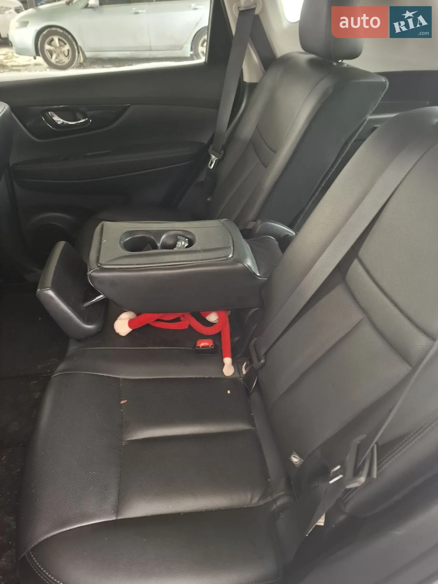 2019 Nissan Rogue - мініатюра 11