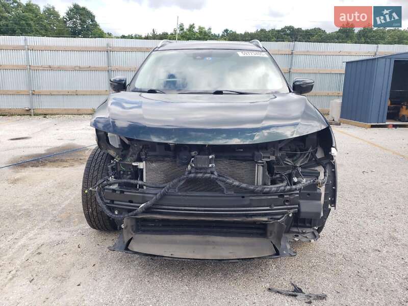 Внедорожник / Кроссовер Nissan Rogue 2020 в Носовке