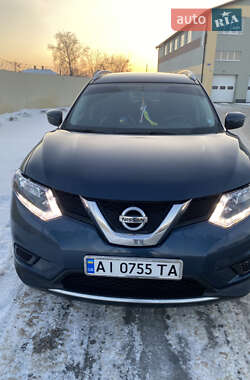 Позашляховик / Кросовер Nissan Rogue 2016 в Борисполі