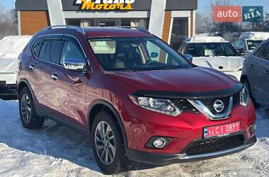 Внедорожник / Кроссовер Nissan Rogue 2016 в Стрые