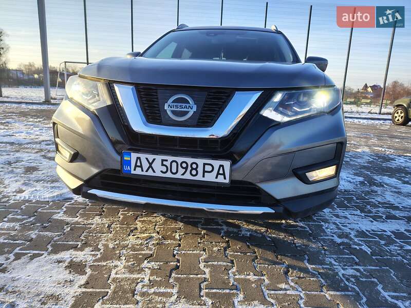 Позашляховик / Кросовер Nissan Rogue 2017 в Сумах фото 22 Позашляховик / Кросовер Nissan Rogue 2017 в Сумах
