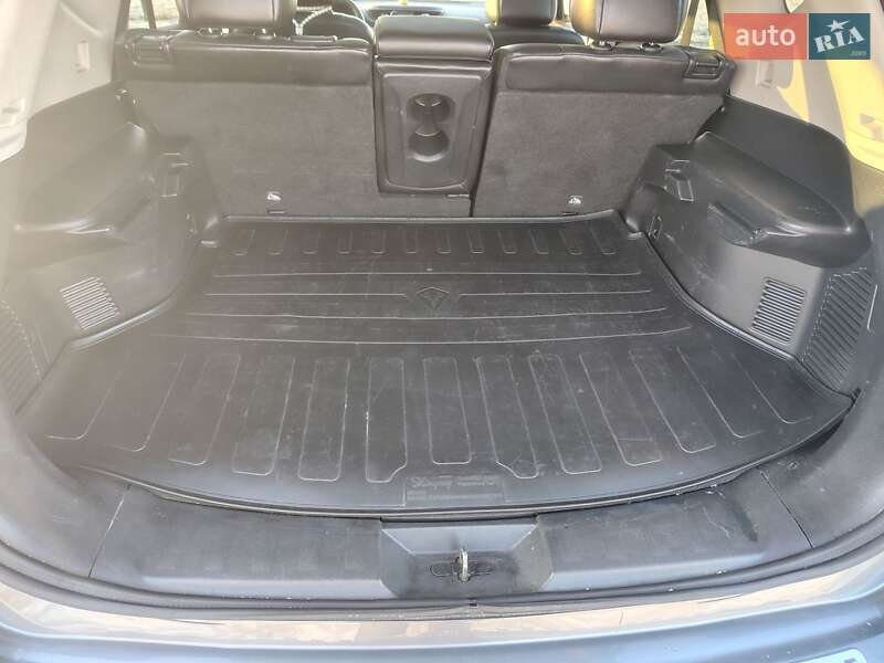 Позашляховик / Кросовер Nissan Rogue 2017 в Сумах фото 45 Позашляховик / Кросовер Nissan Rogue 2017 в Сумах