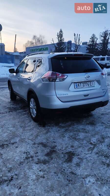 Внедорожник / Кроссовер Nissan Rogue 2013 в Богородчанах