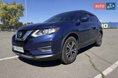 Позашляховик / Кросовер Nissan Rogue 2016 в Дніпрі