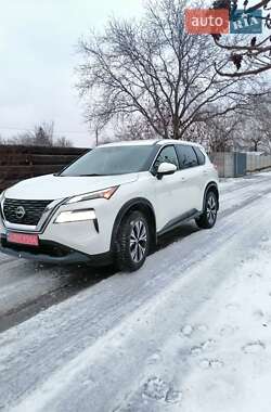 Внедорожник / Кроссовер Nissan Rogue 2022 в Харькове