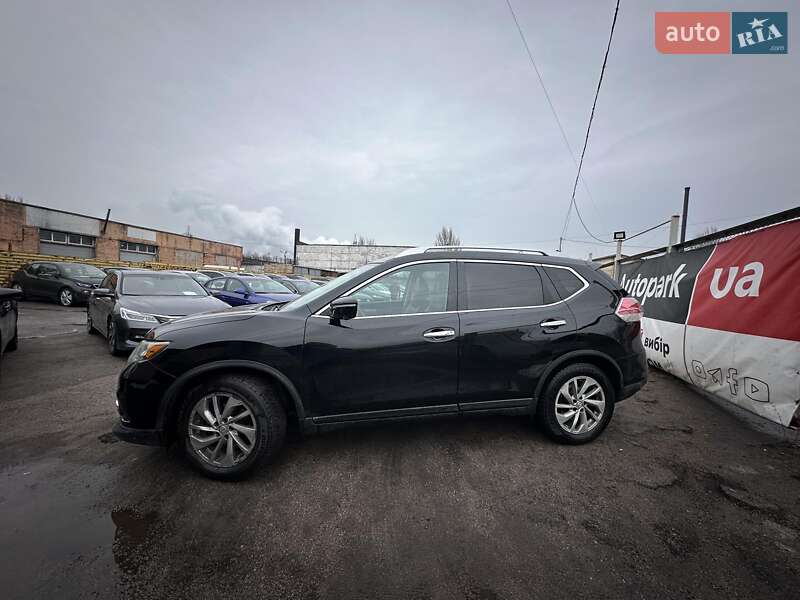 Внедорожник / Кроссовер Nissan Rogue 2014 в Запорожье