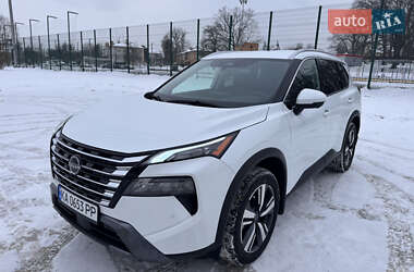 Внедорожник / Кроссовер Nissan Rogue 2025 в Киеве