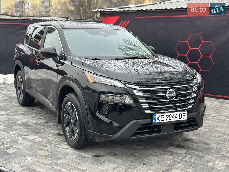 Внедорожник / Кроссовер Nissan Rogue 2024 в Днепре