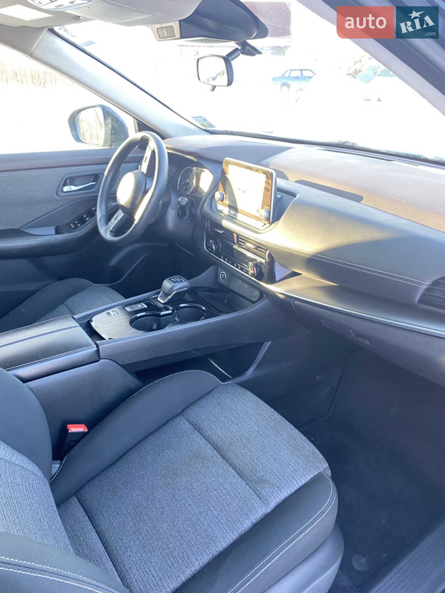 2021 Nissan Rogue - мініатюра 11