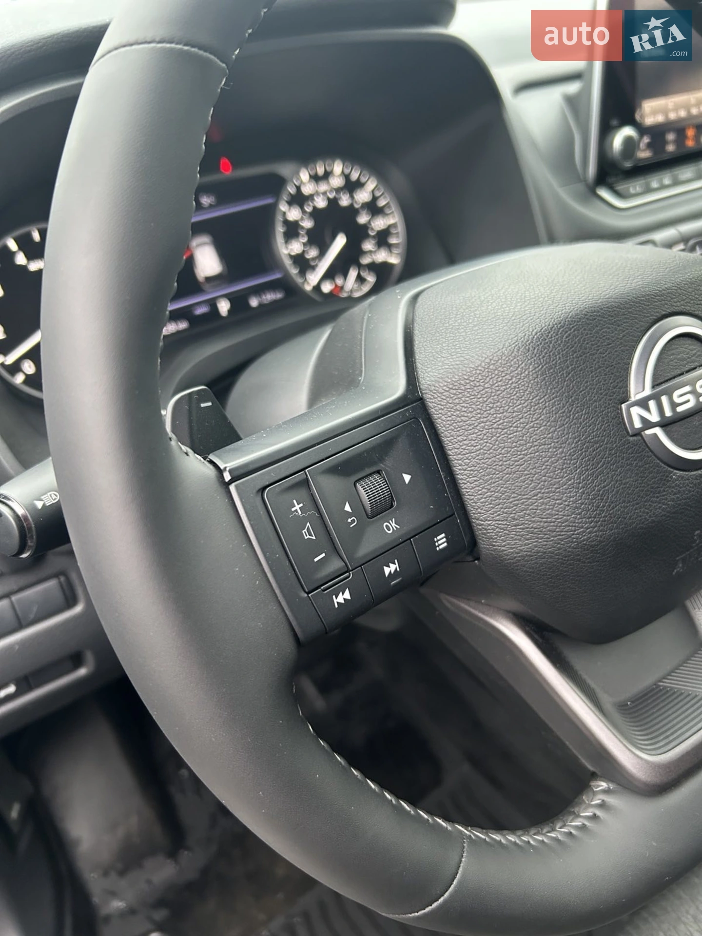 2025 Nissan Rogue - мініатюра 13