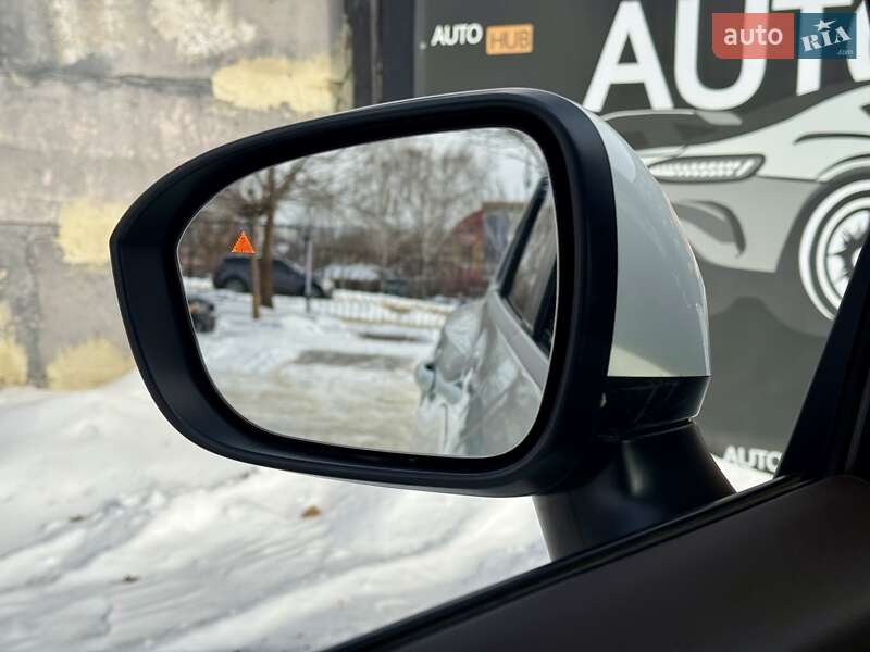 Внедорожник / Кроссовер Nissan Rogue 2022 в Харькове