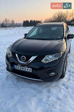 Внедорожник / Кроссовер Nissan Rogue 2014 в Ивано-Франковске