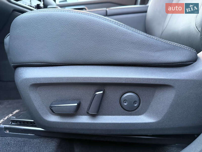 Внедорожник / Кроссовер Nissan Rogue 2020 в Днепре