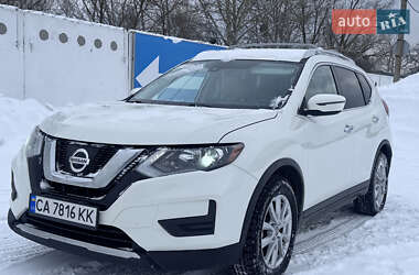 Внедорожник / Кроссовер Nissan Rogue 2019 в Киеве