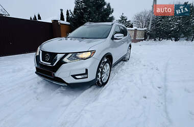 Внедорожник / Кроссовер Nissan Rogue 2018 в Киеве