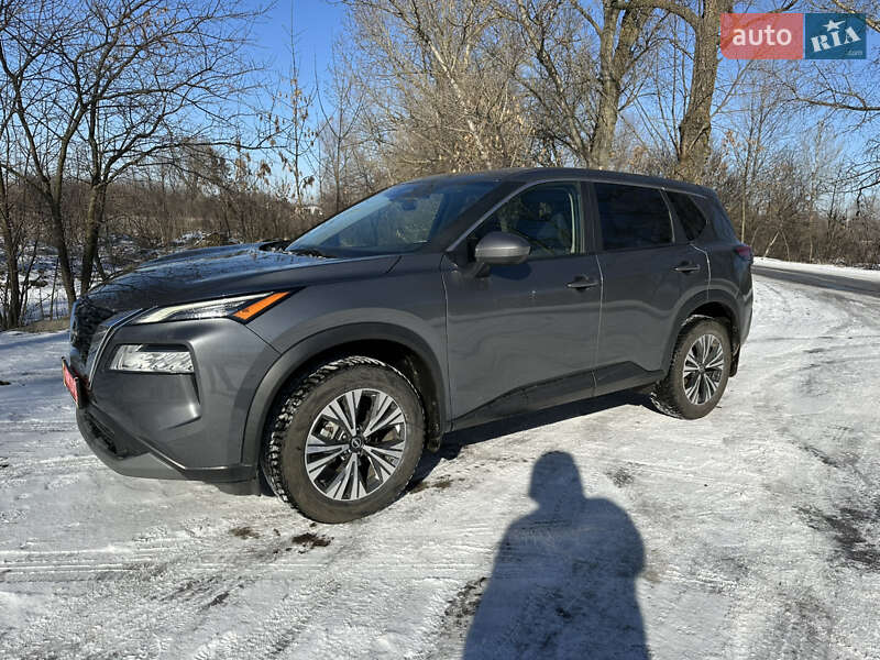 Внедорожник / Кроссовер Nissan Rogue 2023 в Кременчуге