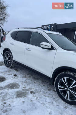 Позашляховик / Кросовер Nissan Rogue 2019 в Києві