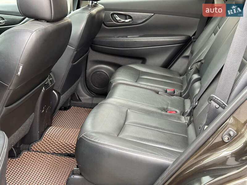 Внедорожник / Кроссовер Nissan Rogue 2014 в Одессе