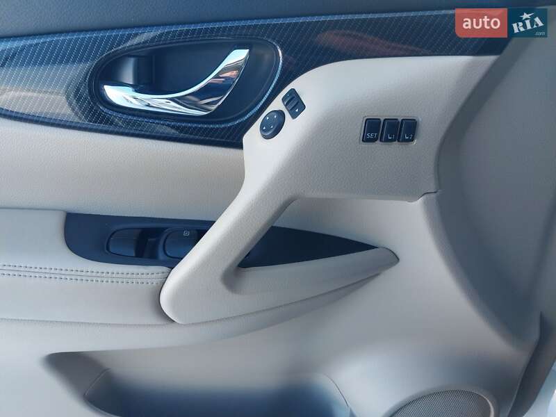 Внедорожник / Кроссовер Nissan Rogue 2018 в Киеве фото 14 Внедорожник / Кроссовер Nissan Rogue 2018 в Киеве