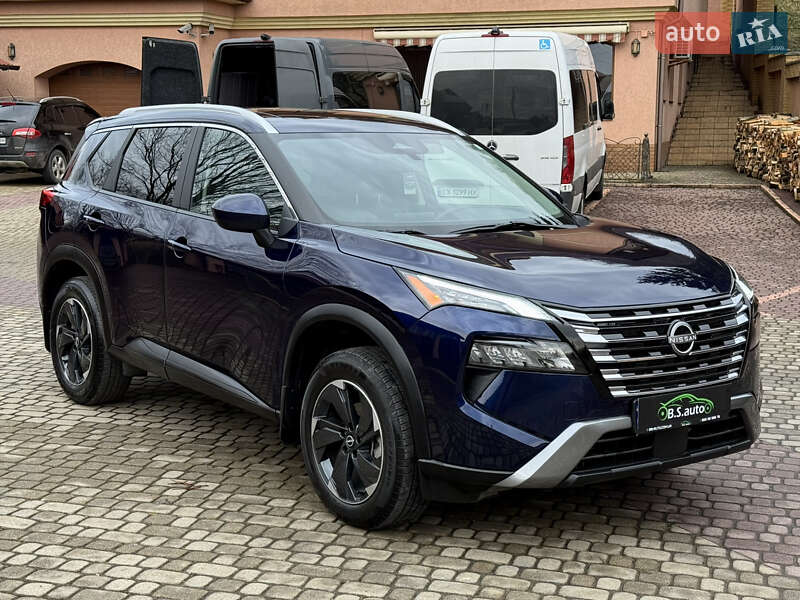 Внедорожник / Кроссовер Nissan Rogue 2024 в Мукачево