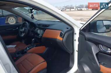 Внедорожник / Кроссовер Nissan Rogue 2019 в Хмельницком