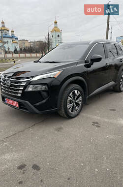 Внедорожник / Кроссовер Nissan Rogue 2023 в Кривом Роге
