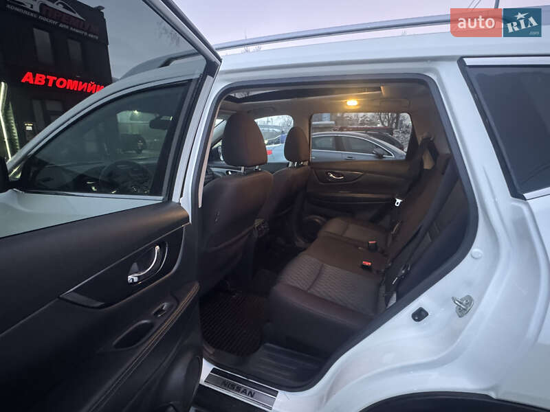 Внедорожник / Кроссовер Nissan Rogue 2017 в Тернополе фото 11 Внедорожник / Кроссовер Nissan Rogue 2017 в Тернополе