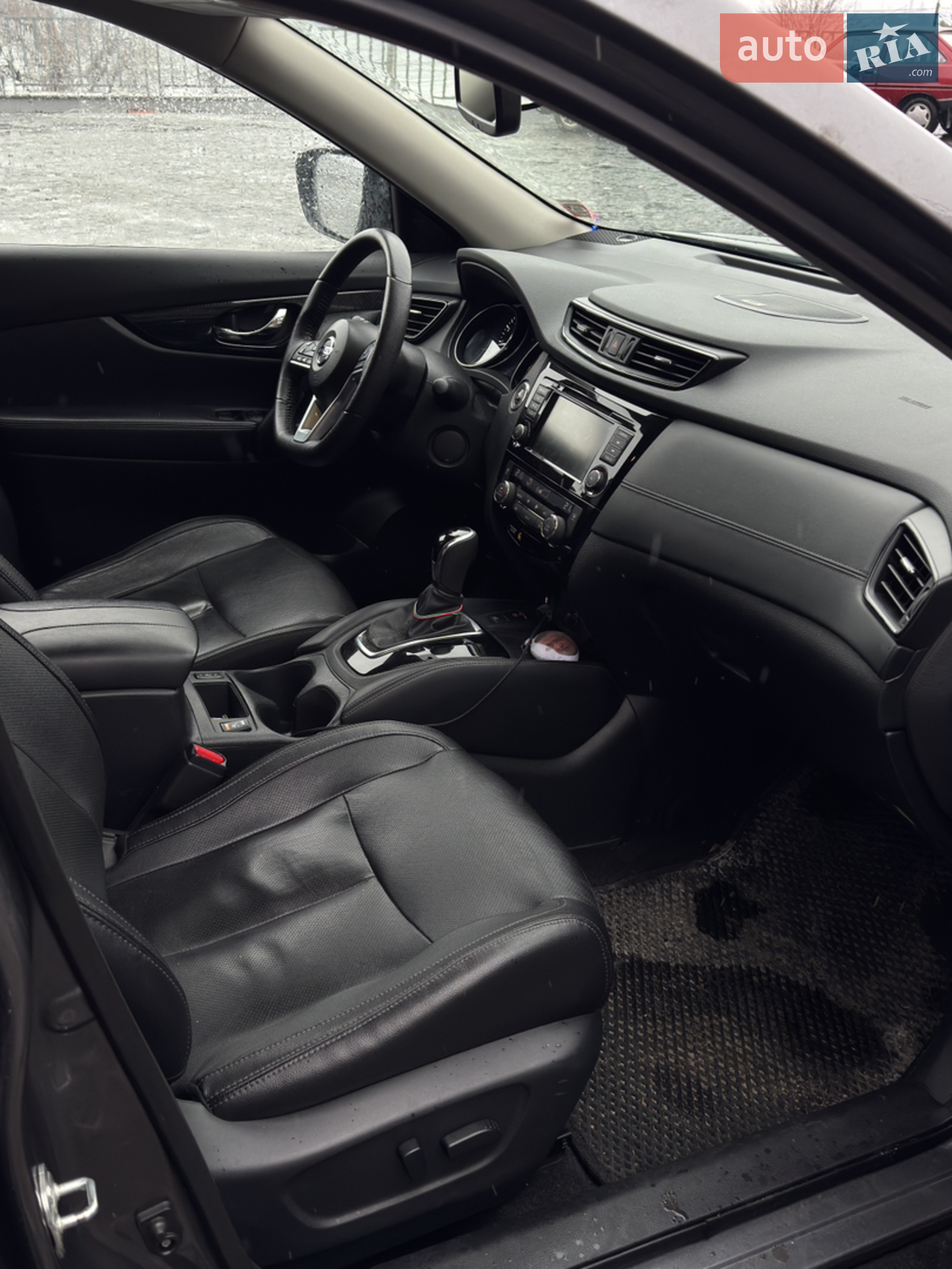 2018 Nissan Rogue - мініатюра 13