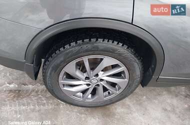 Внедорожник / Кроссовер Nissan Rogue 2016 в Ивано-Франковске