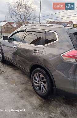 Позашляховик / Кросовер Nissan Rogue 2016 в Івано-Франківську