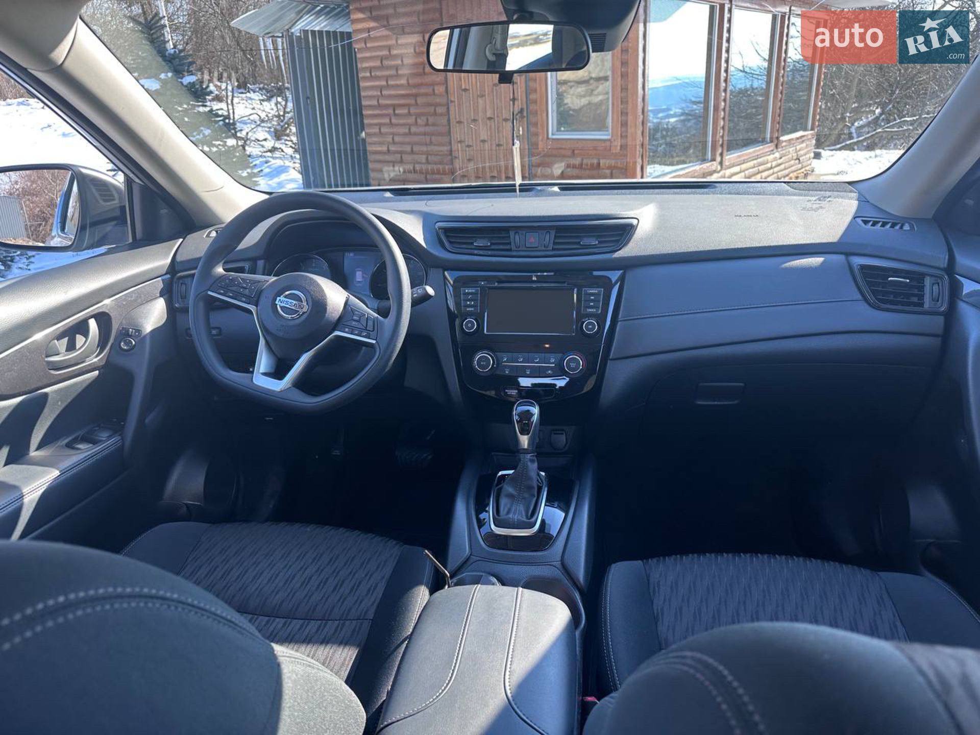 2019 Nissan Rogue - мініатюра 17
