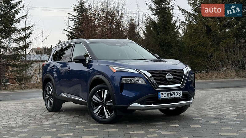Внедорожник / Кроссовер Nissan Rogue 2023 в Дрогобыче