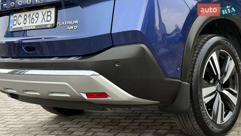 Внедорожник / Кроссовер Nissan Rogue 2023 в Дрогобыче