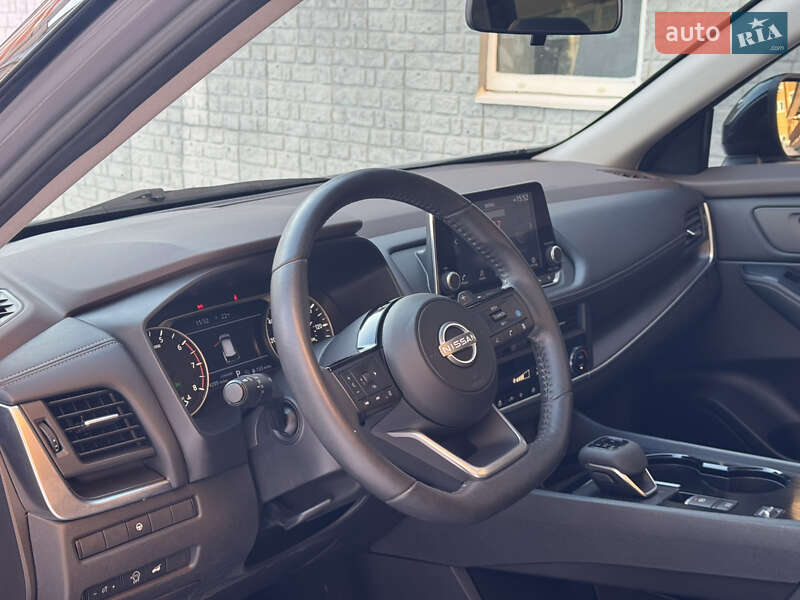 Внедорожник / Кроссовер Nissan Rogue 2023 в Белой Церкви