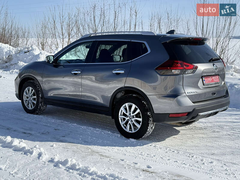 Внедорожник / Кроссовер Nissan Rogue 2018 в Ровно