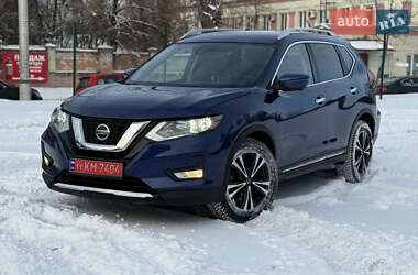 Позашляховик / Кросовер Nissan Rogue 2018 в Києві