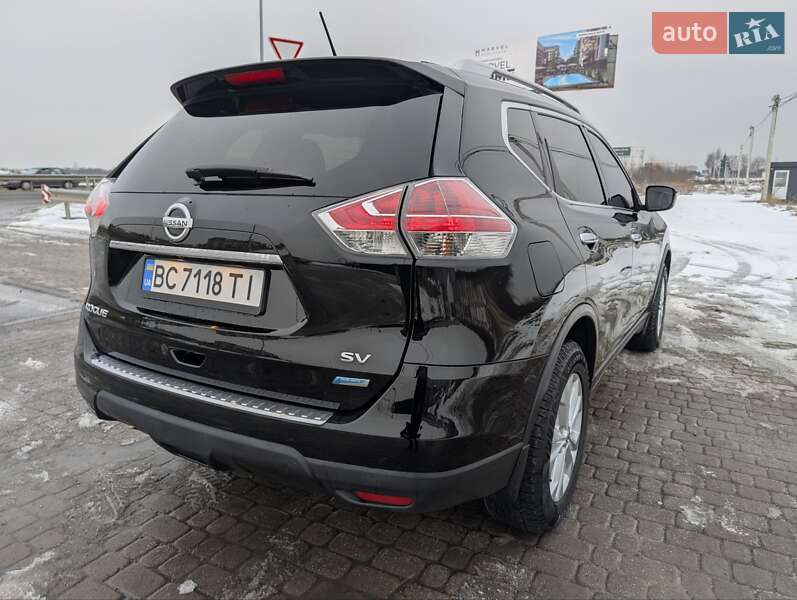 Внедорожник / Кроссовер Nissan Rogue 2014 в Львове