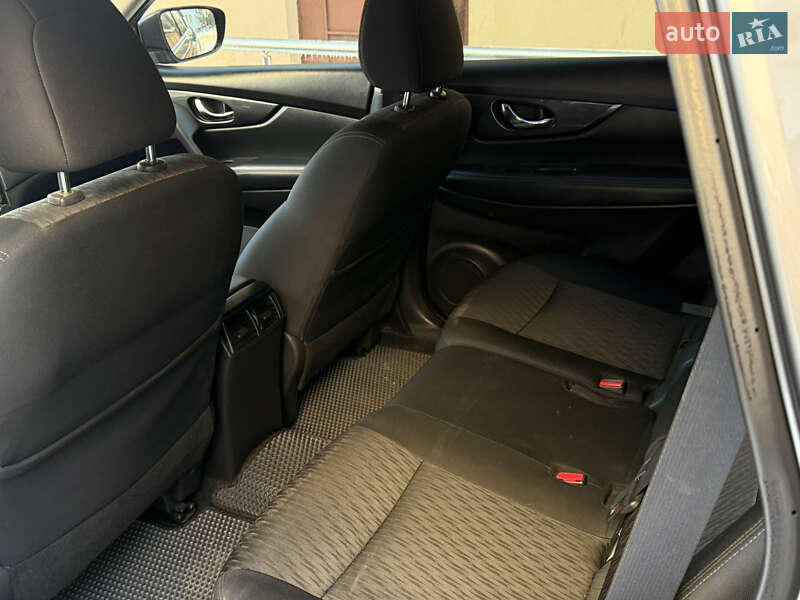 Позашляховик / Кросовер Nissan Rogue 2018 в Одесі