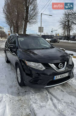 Позашляховик / Кросовер Nissan Rogue 2015 в Львові